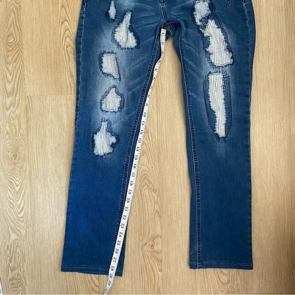 Vintage Y2K Distressed Jeans Low Rise Straight Leg McBling Denim Size 28 - Picture 14 of 15
